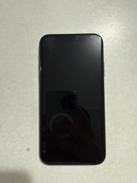 Iphone 11 128gb (савдолашаман)