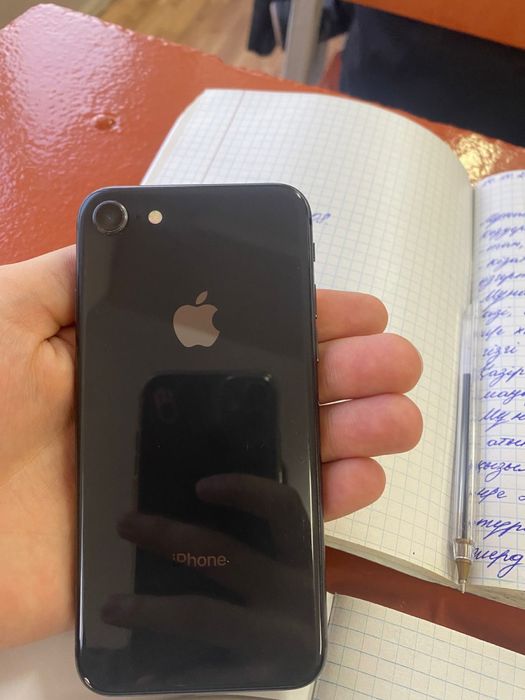 Айфон 8 64 гб