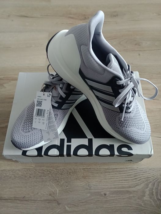 Adidas uBounce DNA, noi, nepurtati, cu eticheta, marimea 45  (29 cm)