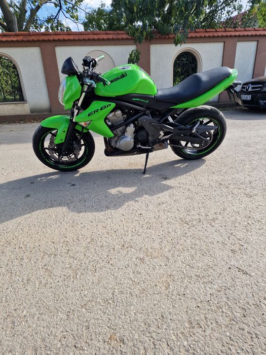 Vând kawasaki er6 n 2008 limitat a2 35kw