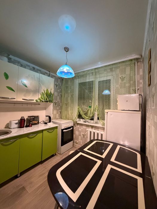 Продается 2-комн кв .р-н Айгуль.