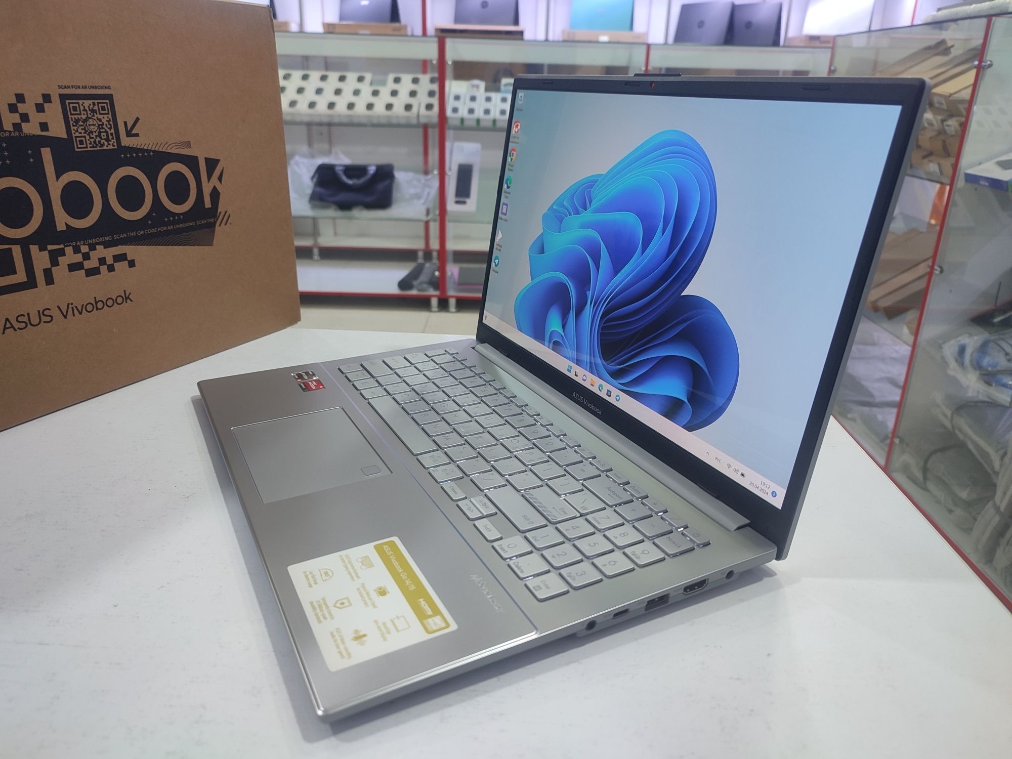 Asus VIVOBOOK OLED ekranlik 16 gb ram ddr5