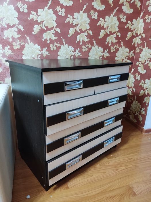 Комод в хорошем состоянии