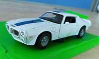 Macheta Pontiac Firebird Trans AM 1972 alb - Welly NEX 1/24