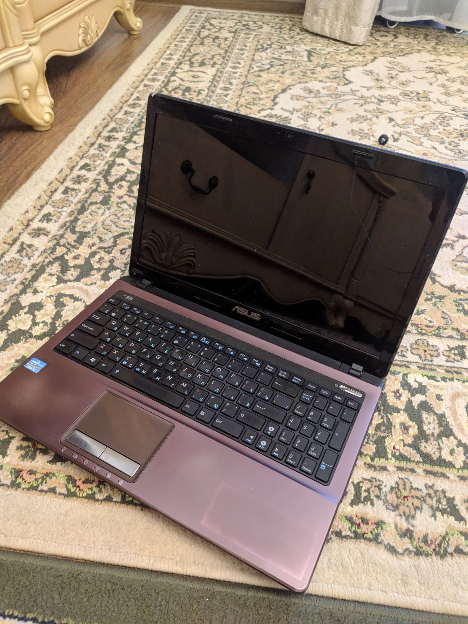 Ноутбук asus x53e