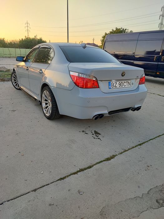 BMW Seria 5 – 2.0i / E60 / M5-Pachet