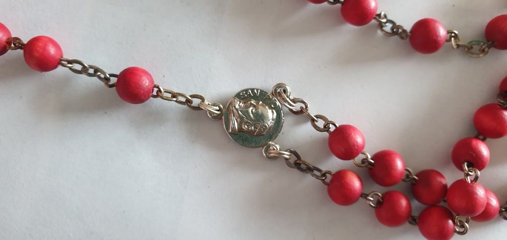 Colier Rosariu cu mărgele roșii
