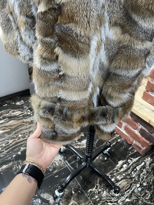 Blana naturala de vulpe cu insertii de piele naturala fina