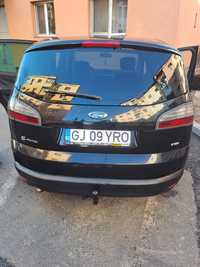 Ford S MAX 2006.