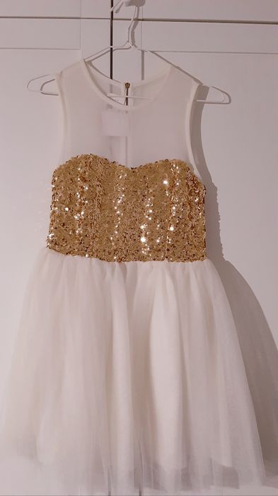 Rochie tulle cu paiete NOUA