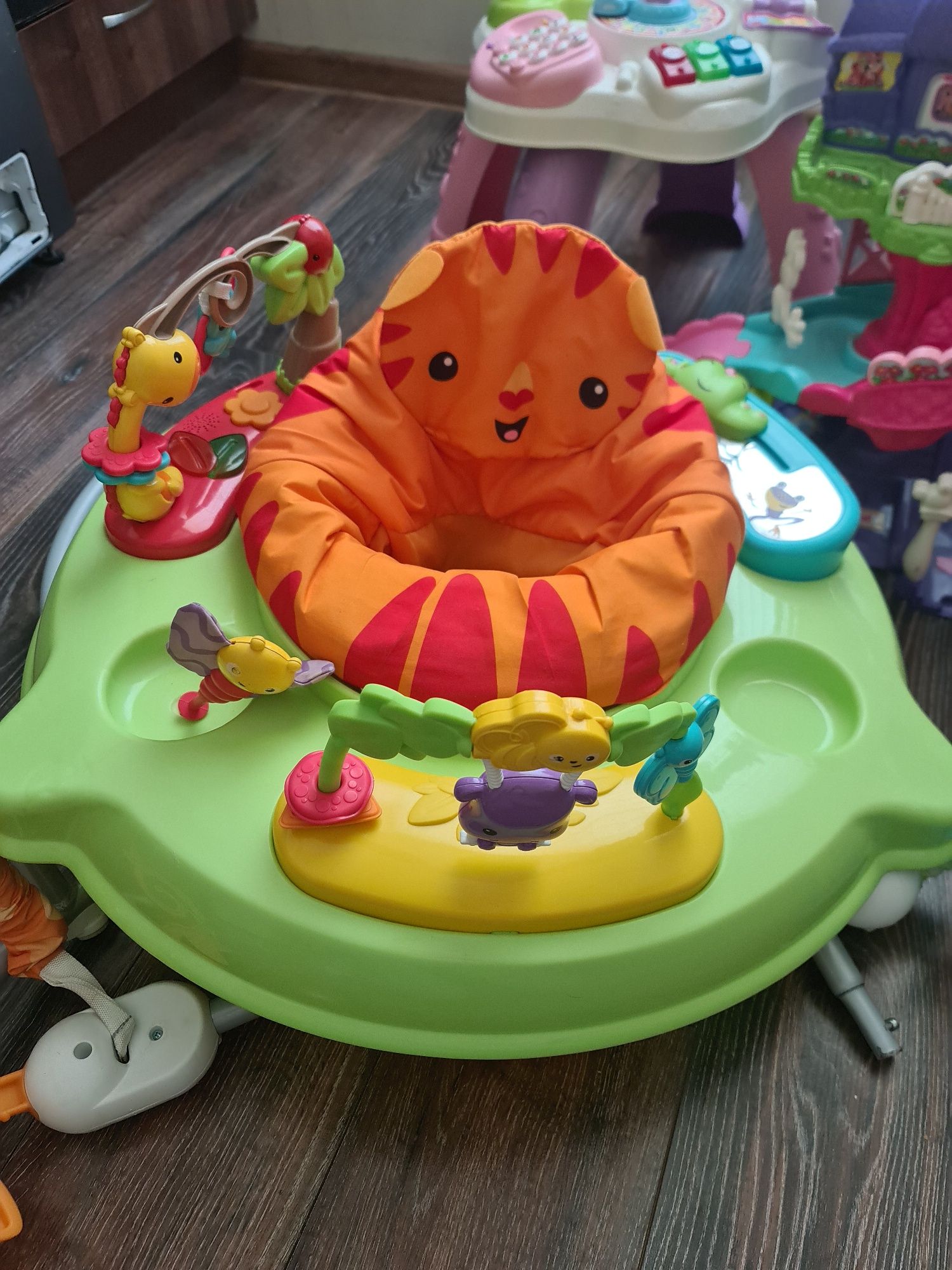 Бънджи и Fisher Price