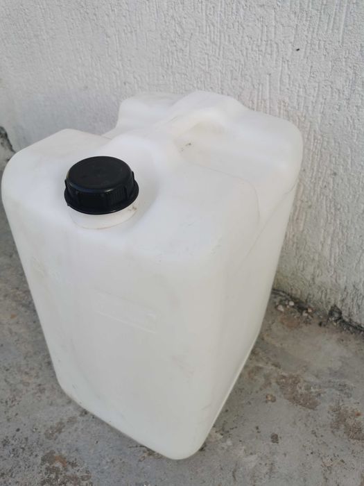 Bidoane, canistre plastic PVC 24 Litri/60 litri