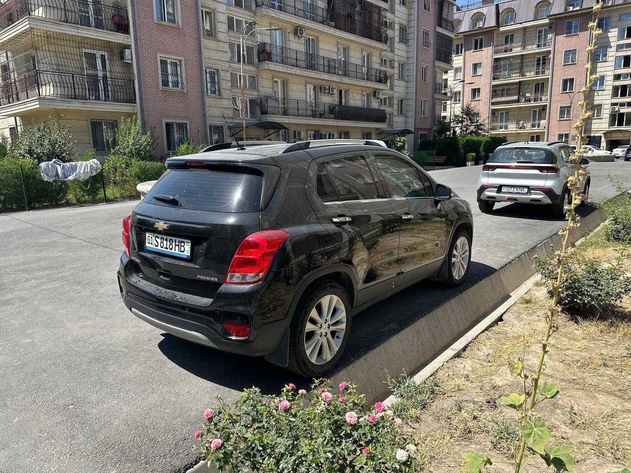 Tracker, Chevrolet tracker, Tracker 1 (3-я позиция)