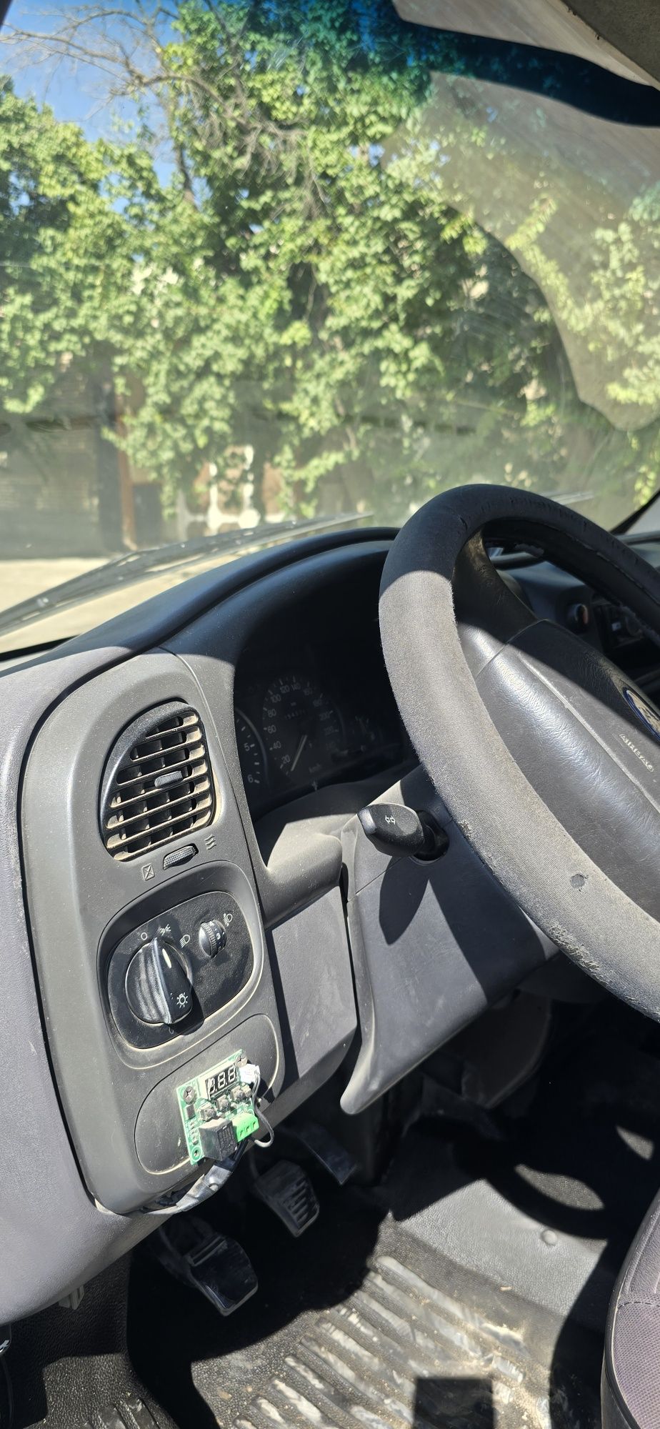 Ford transit 2001 yil