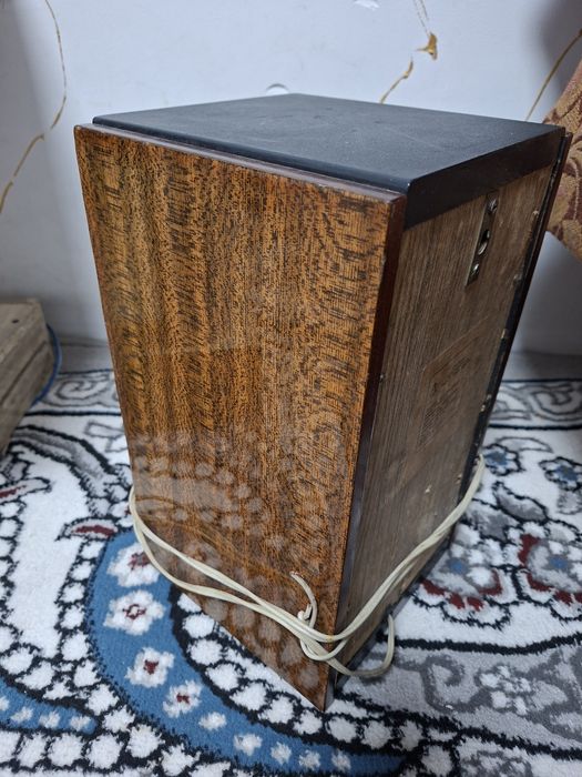 Калонкача жуда тиник ва гузал холатда.