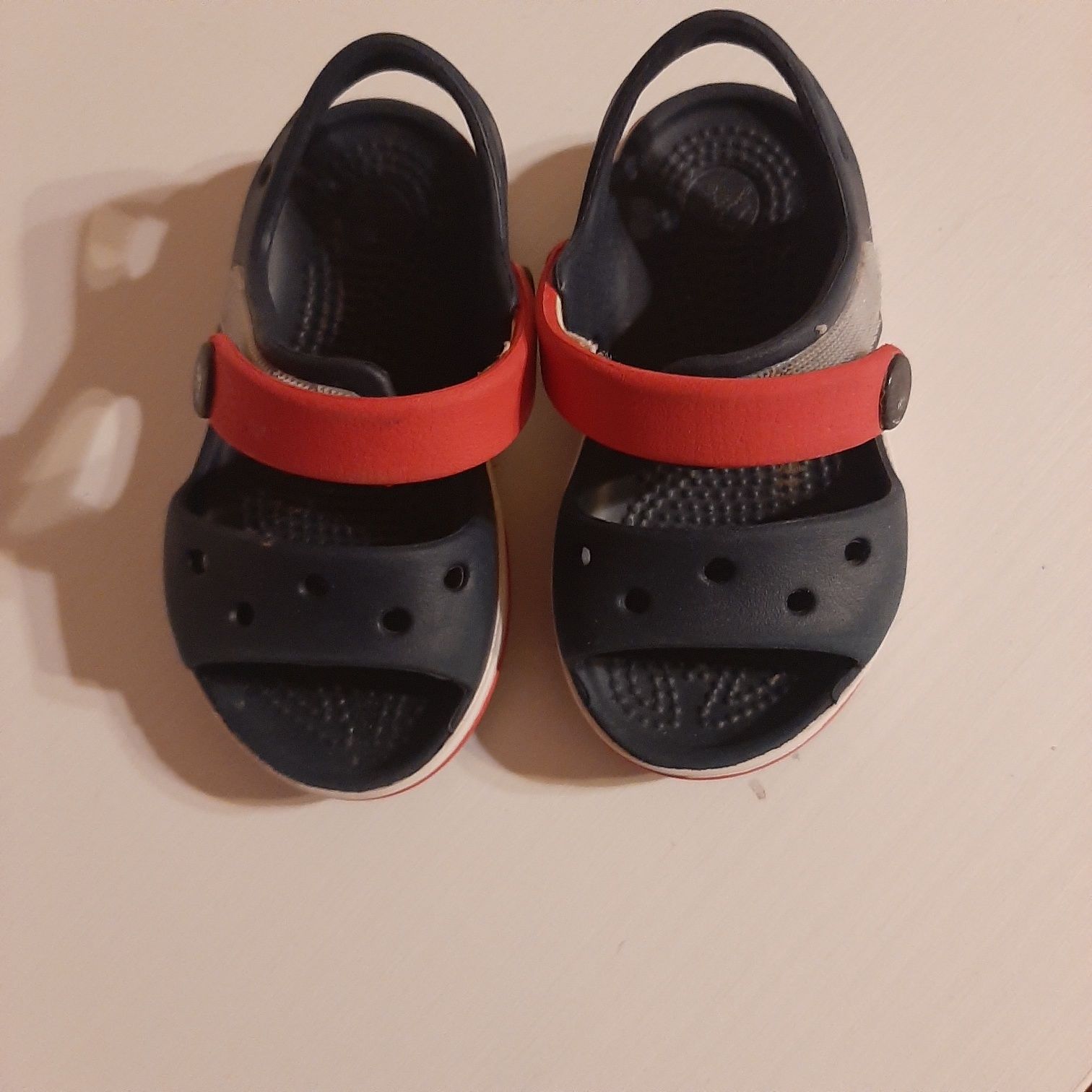 Sandale crocs marimea 20