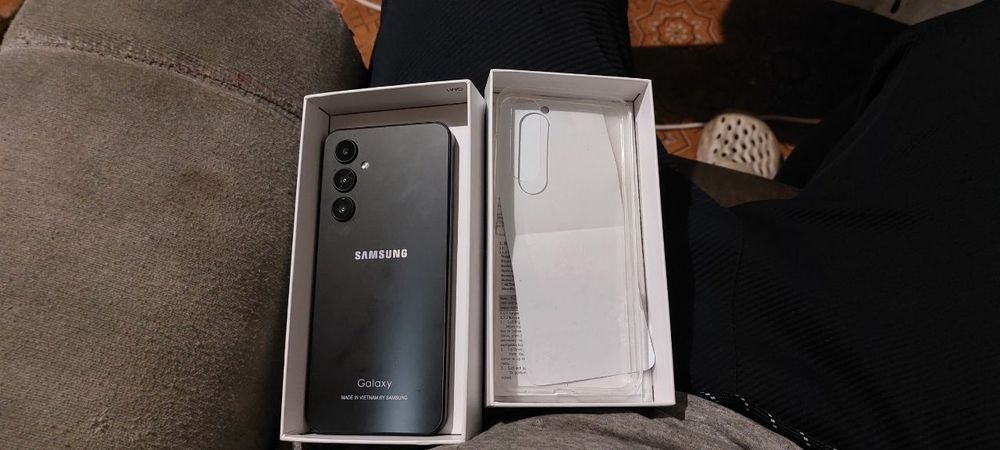 Продам Samsung a74 5g
