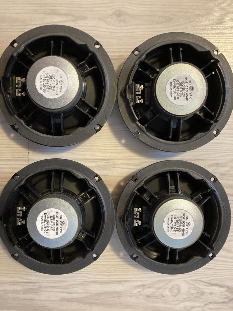 Set 4 Boxe audio auto VW