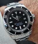Rolex DeepSea 44мм. 18 000 лв.