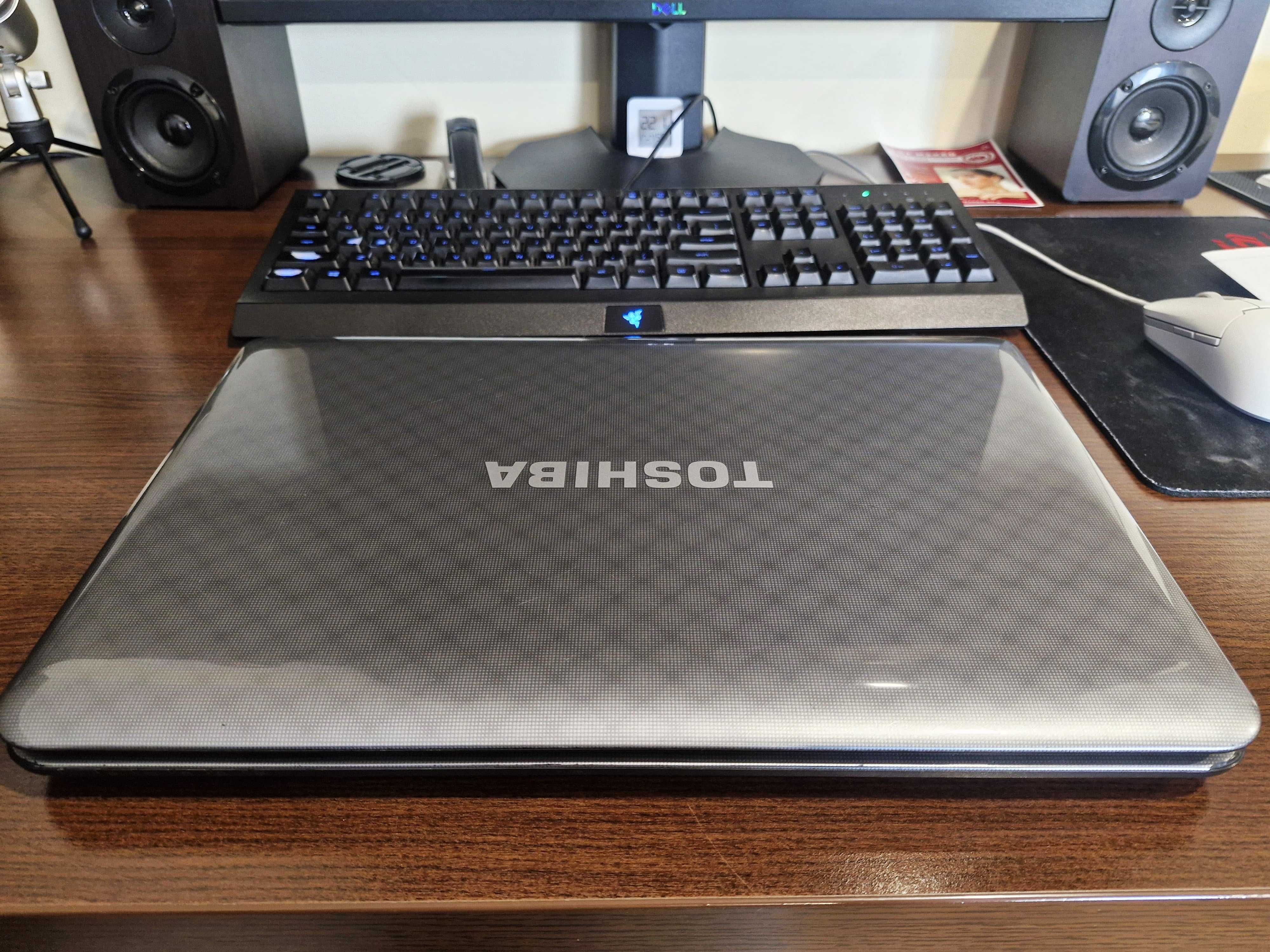 Laptop Toshiba - Intel I3, 8gb ram, SSD