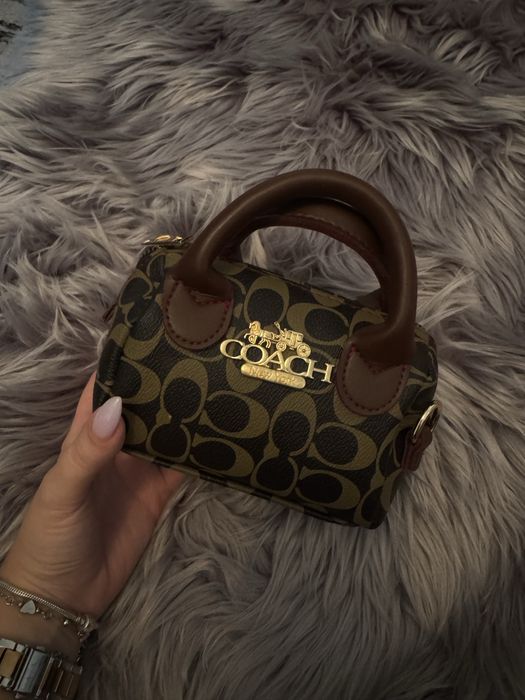 Дамски елегантни чанти