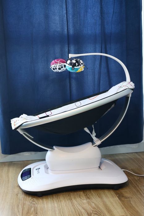 Електрическа люлка MamaRoo 4