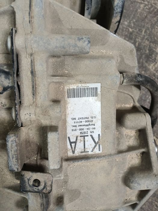 Продается раздатка кия Соренто 2007 года в хорошем состоянии