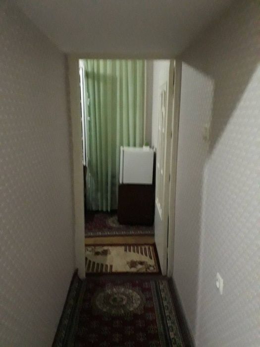 Юнусабад 19 квартал. Продается квартира 1/1/5