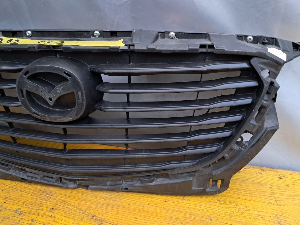 Грил решетка Мазда Цх3  Mazda CX 3