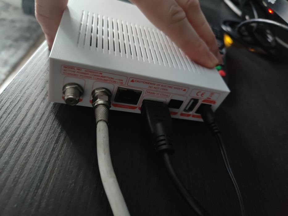 Receptor receiver satelit gtmedia gtc android combo
