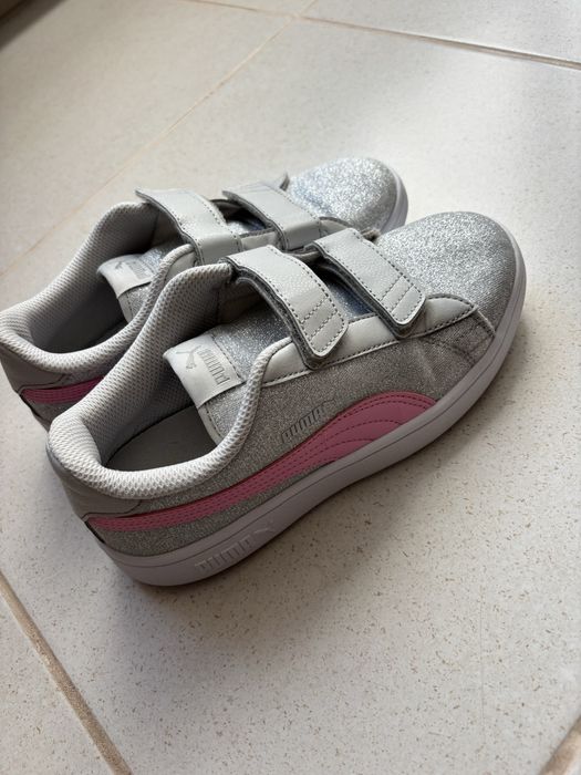 Маратонки Puma.  .