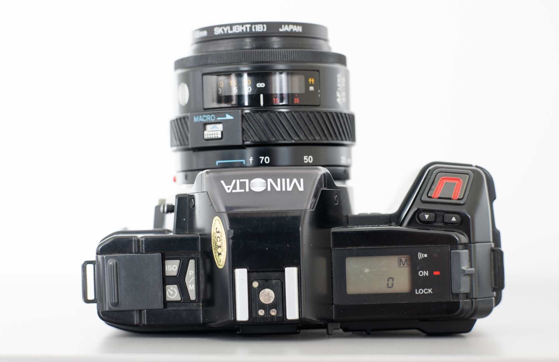 Aparat foto film Minolta 5000 cu obiectiv 35-70 F4 perfect functional