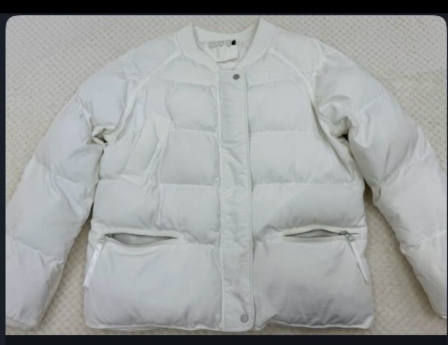 Пуховик белый теплый