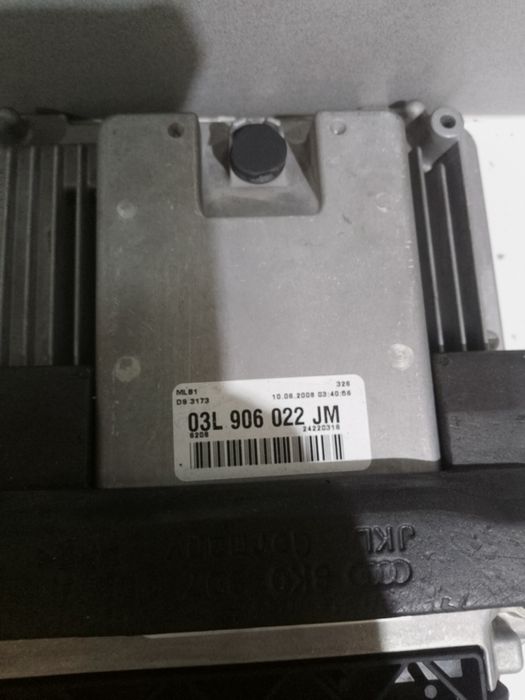 Calculator motor audi A4 B8 A5 motor CAGA
