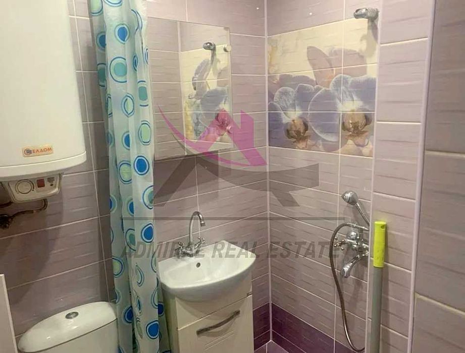 АТРАКТИВНА ЦЕНА! Тристаен- Център