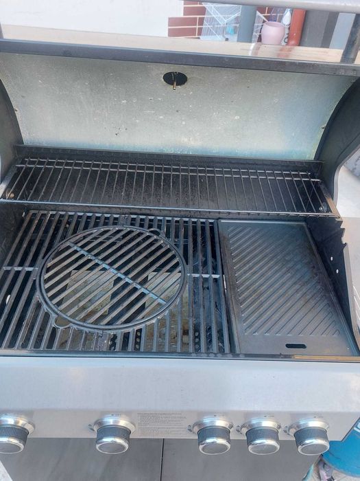 Gratar pe gaz(butelie) de curte