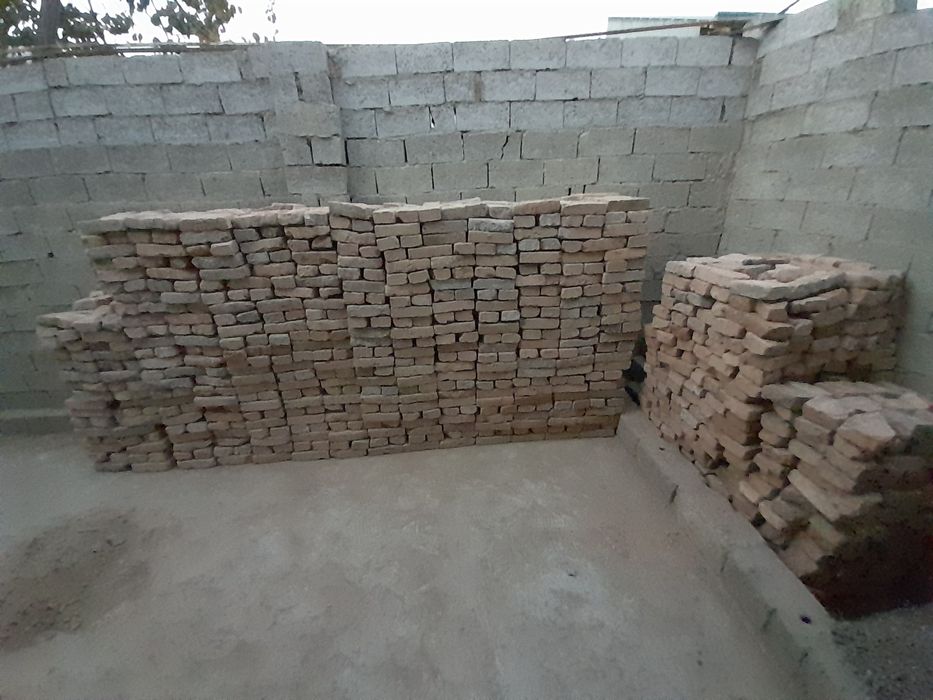 Пишкан гишт ва тирза эшик