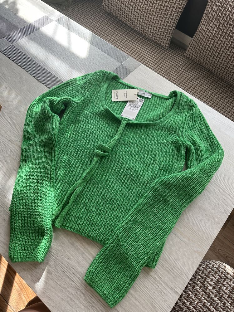 Новый свитер Mango размер М
