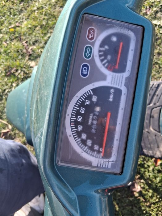 Vand atv si scuter de 50 amandoua