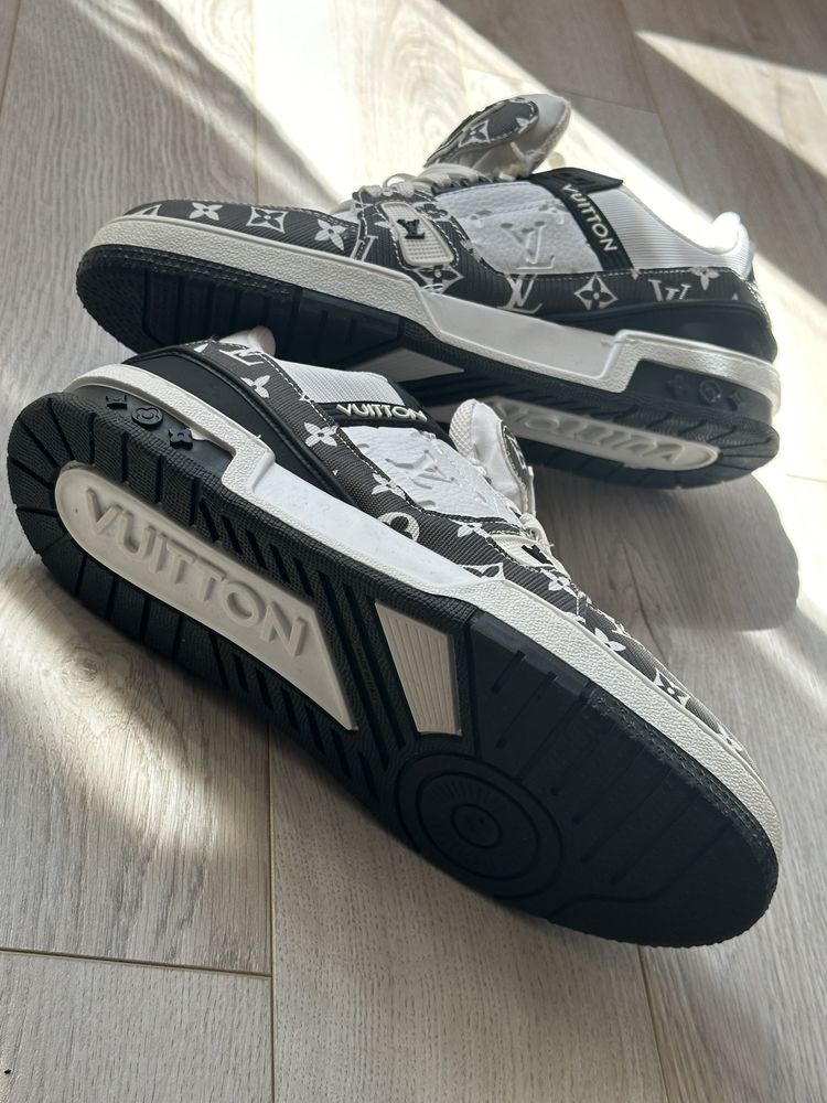 Louis Vuitton Trainer Sneaker обувки