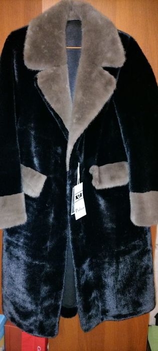 Продам срочно ЭКО шубу