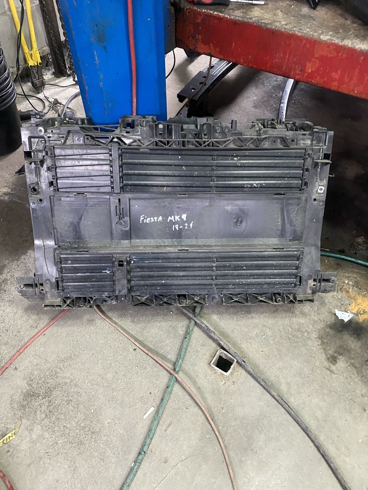 Trager ford fiesta mk8 2018-2021
