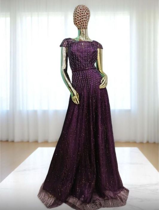 Вечернее платье нарядное