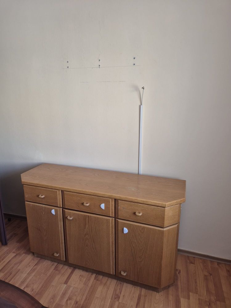 Comode lemn masiv - stare bună