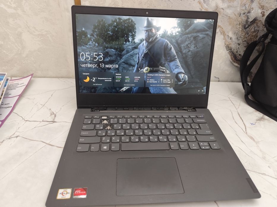 Продам ноутбук Леново СРОЧНО