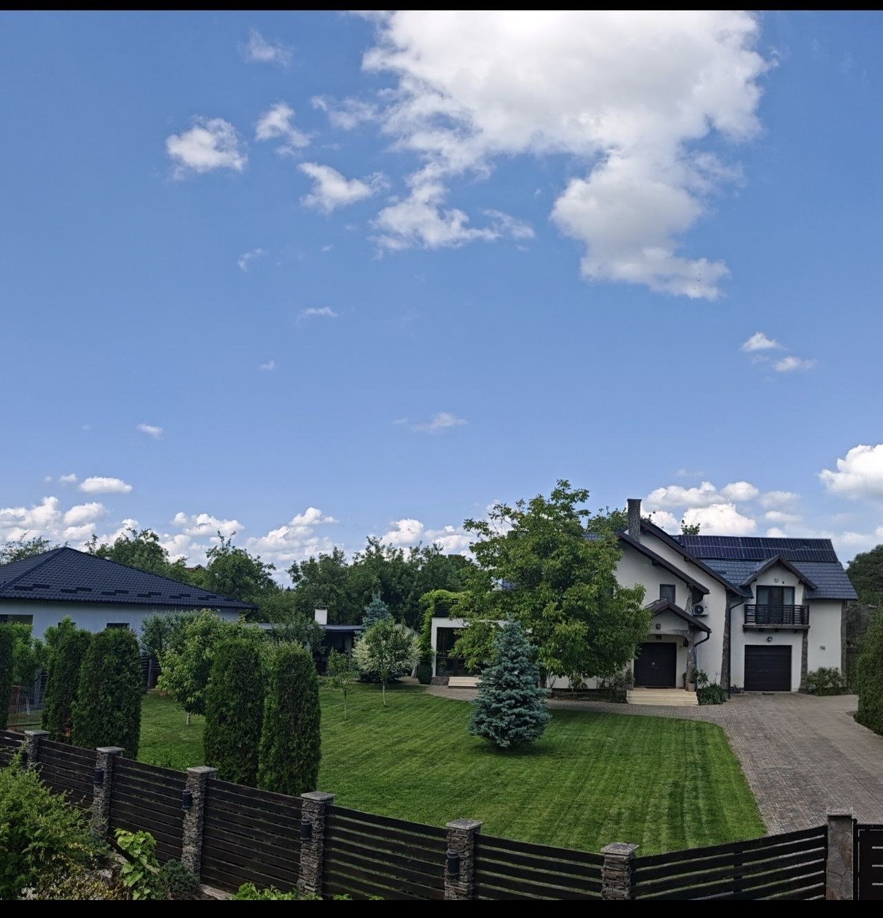 Casa Gradina Morii + 1000 mp teren