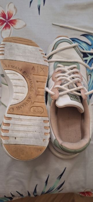 Дамски маратонки Армани,номер 39