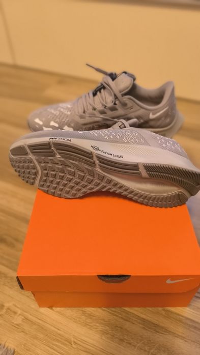 Nike Air zoom Pegasus 38 Nathan bell