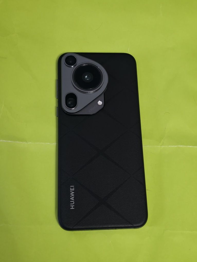 КАТО НОВ 512GB Huawei Pura 70 Ultra Yettel Гаранция 3г. 2027 Black