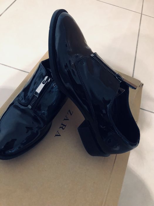 продавам сандали,обувки,маратонки